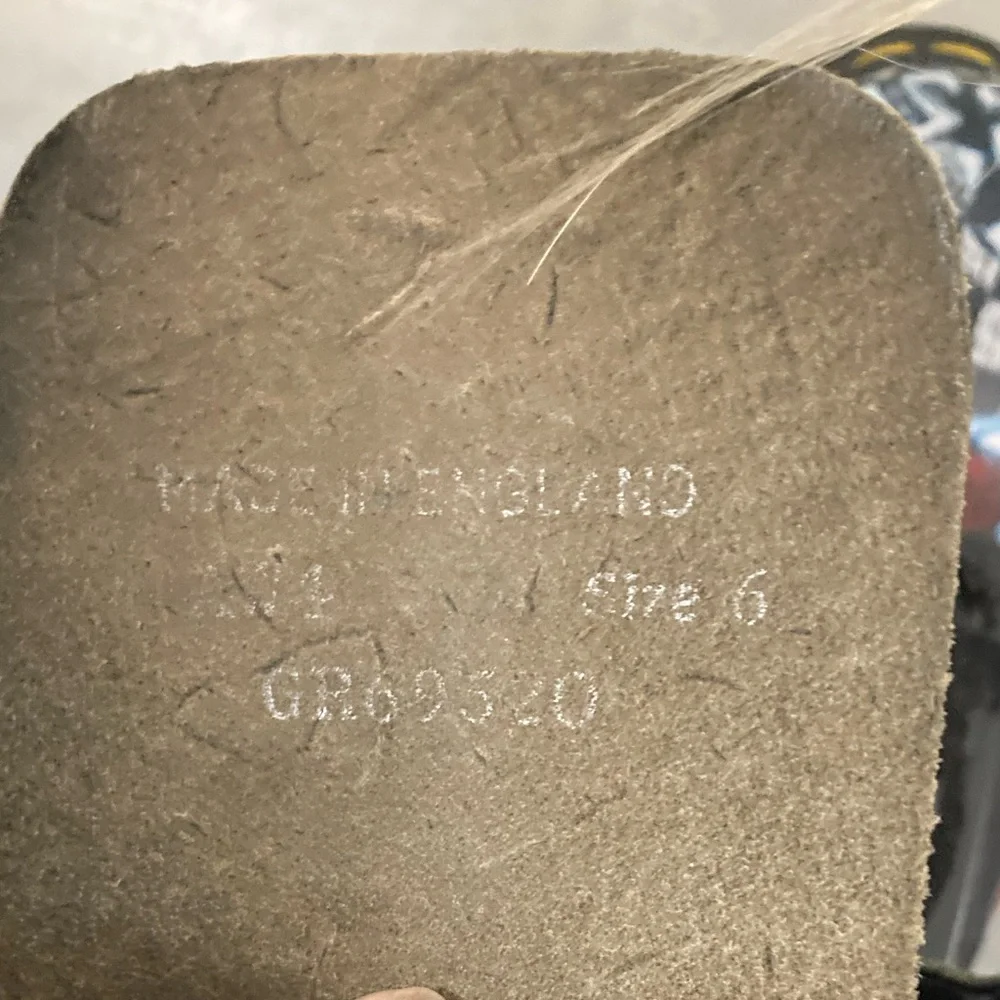 Dr. martens boots handpainted punk band emblems - Picture 5 of 7